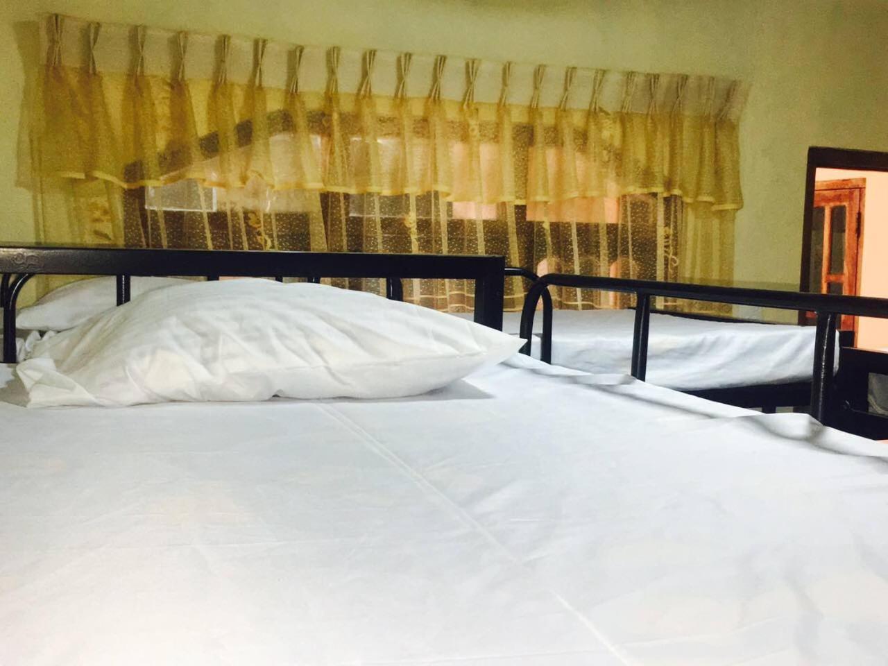 J Hostel Kandy Ngoại thất bức ảnh