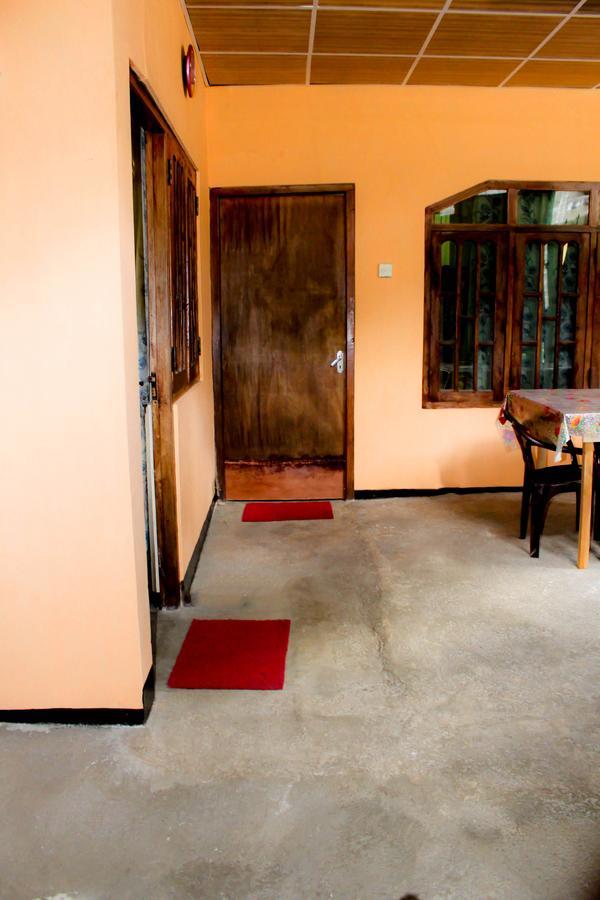 J Hostel Kandy Ngoại thất bức ảnh