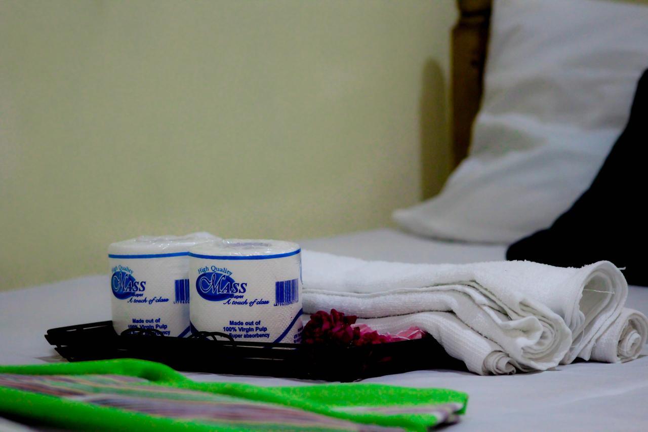 J Hostel Kandy Ngoại thất bức ảnh
