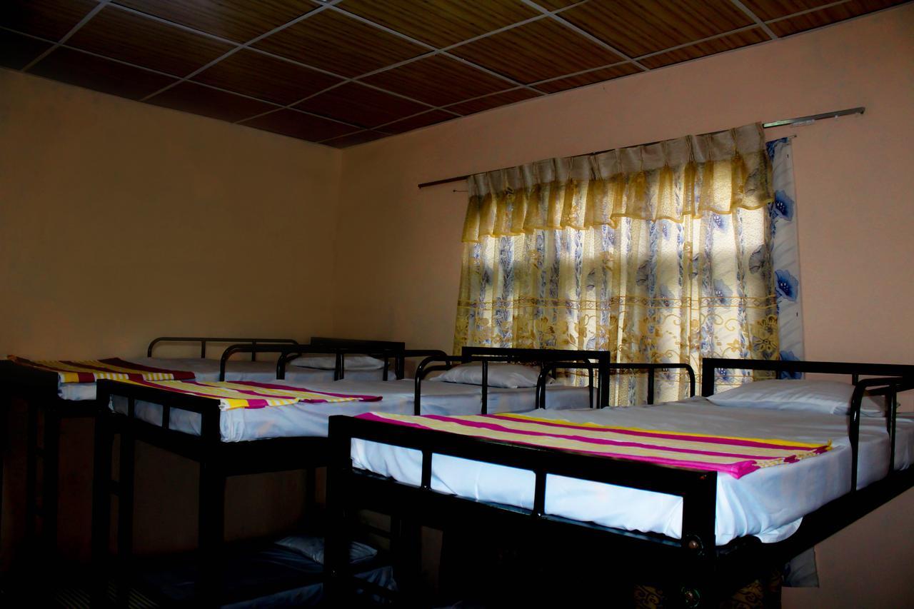 J Hostel Kandy Ngoại thất bức ảnh