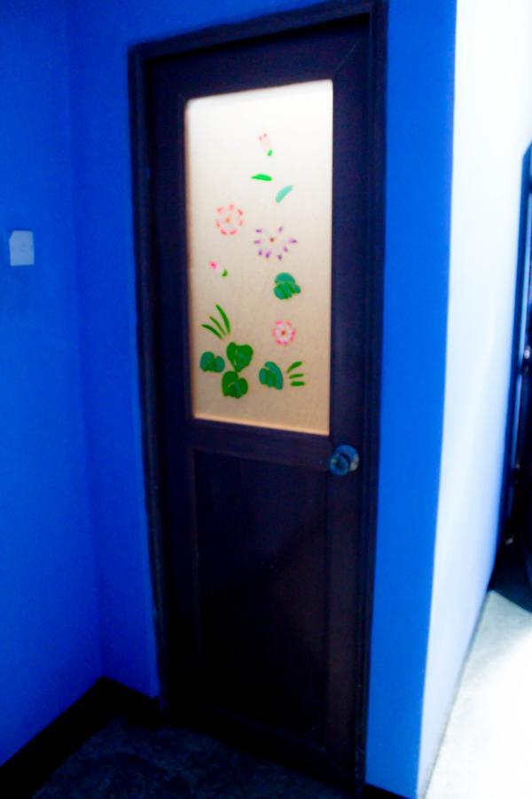 J Hostel Kandy Ngoại thất bức ảnh