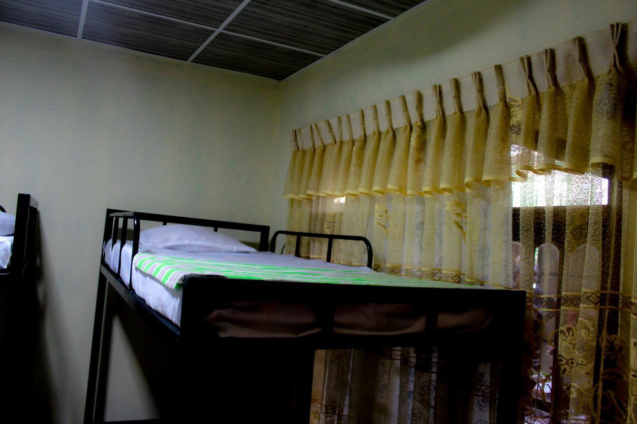 J Hostel Kandy Ngoại thất bức ảnh